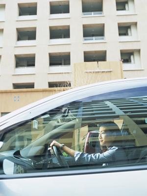 下関市に位置するトヨタカローラ山口 下関店の充実したサービスと最新車種情報