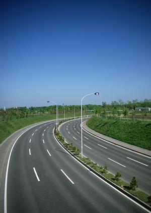 輸入車専門の中古パーツと事故車買取に強みを持つPartsWeb(パーツウエブ)大衆自動車商会 あいち店の詳細と魅力